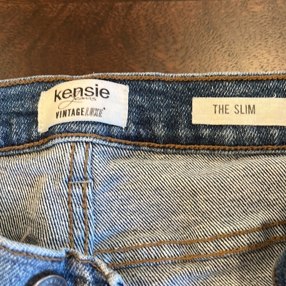 Kensie Jeans rugged style/ fringe ends/ankle length - Picture 2 of 5